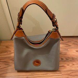Dooney & Bourke, nylon hobo